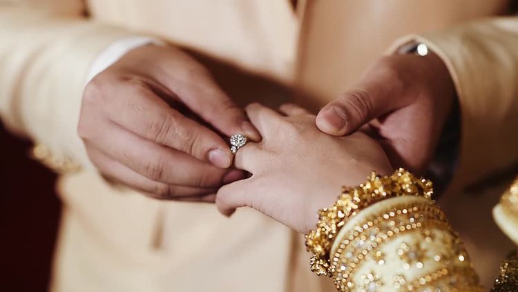 trang sức cưới lập đức